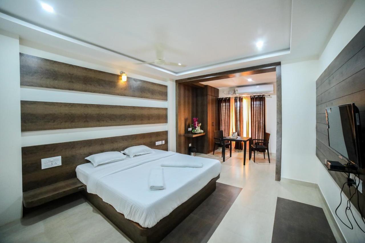 Mandara Residency Hotel Kaup Buitenkant foto
